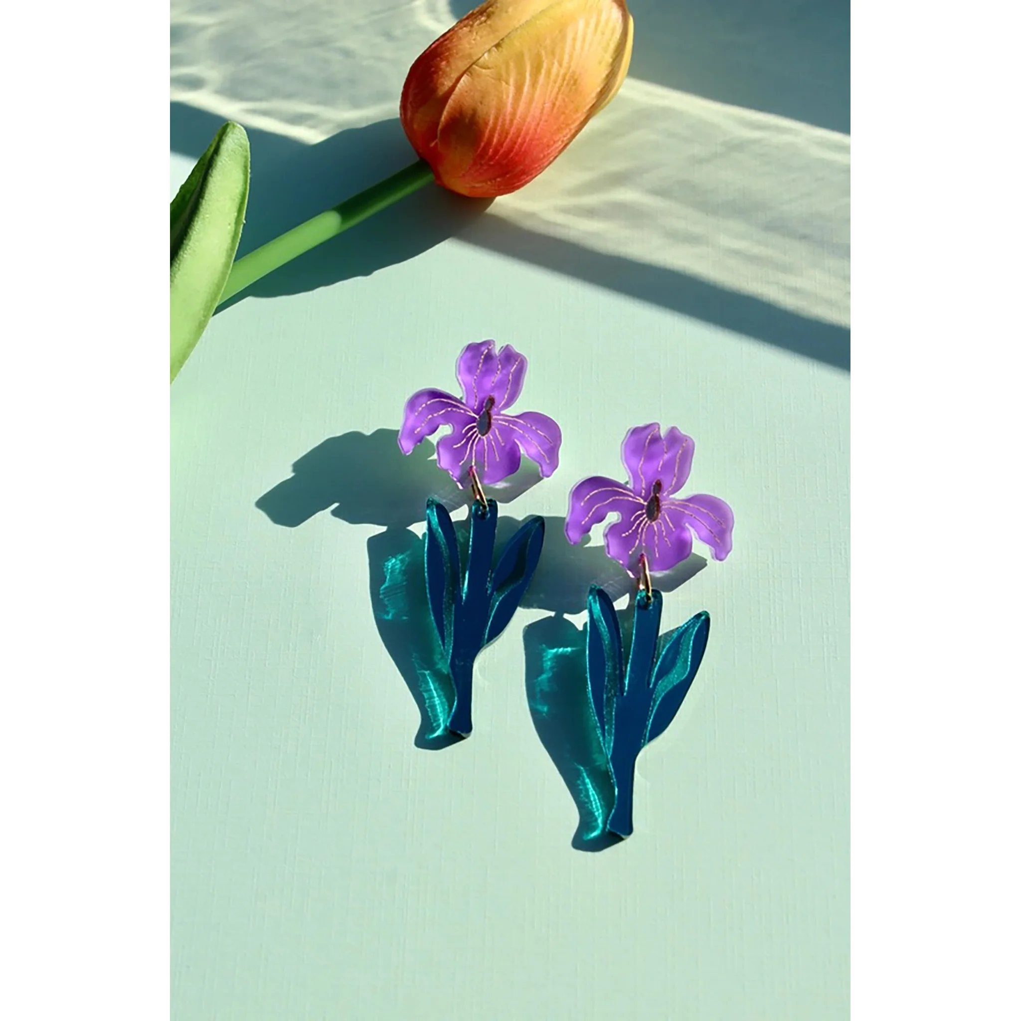 Acrylic Irises Earrings - Image 4
