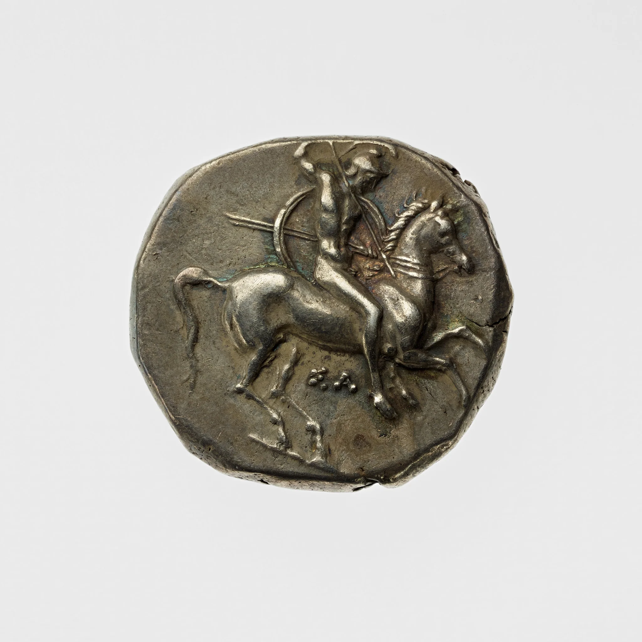 Glass Mounted Warrior Coin Motif Ring (Plum) - Image 3