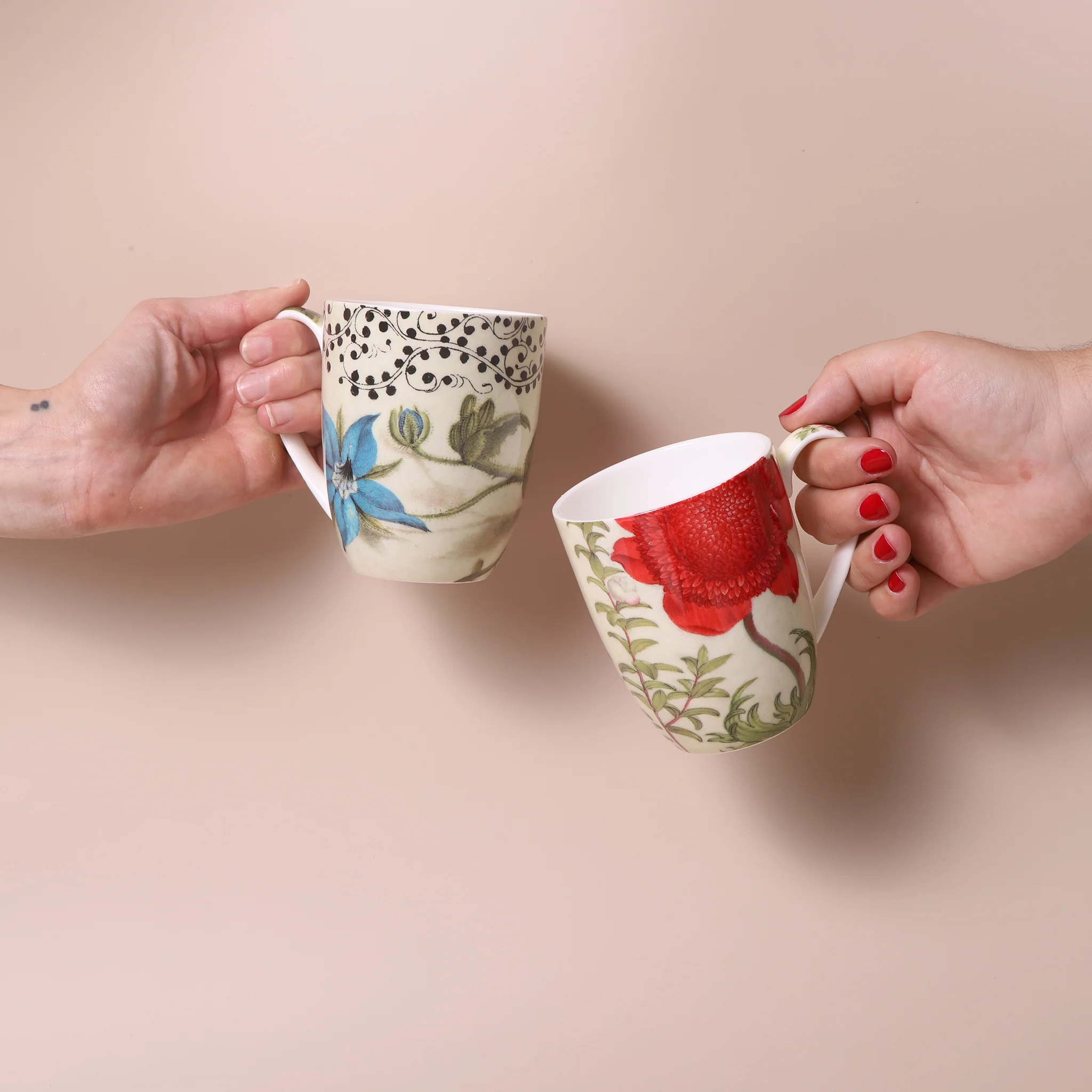 Hoefnagel Mug Pair - Image 2