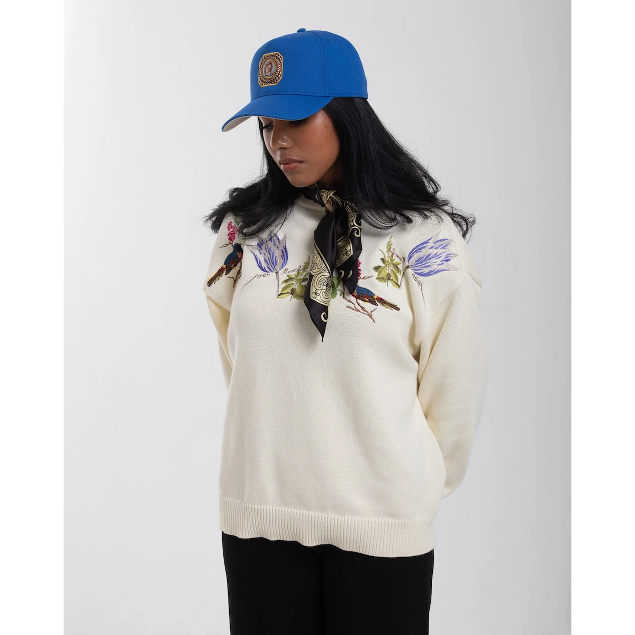 Witte Marvelje Knitted Embroidery Crewneck - Cream - Image 10